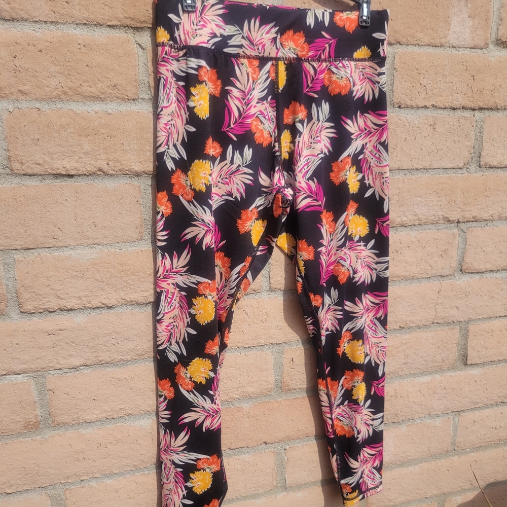 Mink Pink Move Floral Leggings